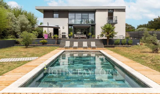 Venda Moradia Léognan