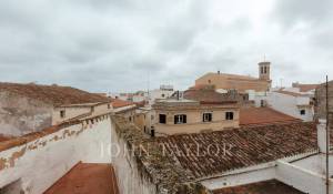 Venda Moradia Mahón