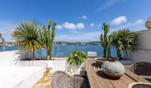 Venda Moradia Mahón