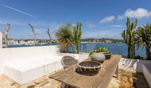 Venda Moradia Mahón