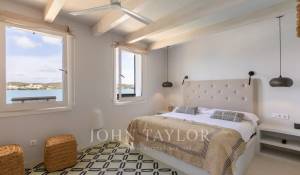 Venda Moradia Mahón