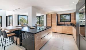 Venda Moradia Mandelieu-la-Napoule