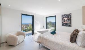 Venda Moradia Mandelieu-la-Napoule