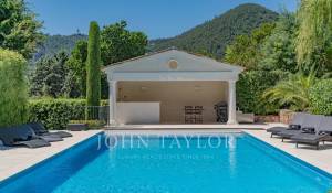 Venda Moradia Mandelieu-la-Napoule