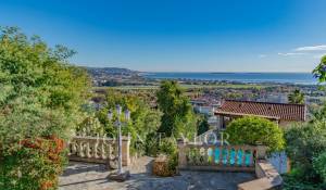 Venda Moradia Mandelieu-la-Napoule