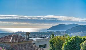 Venda Moradia Mandelieu-la-Napoule