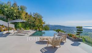 Venda Moradia Mandelieu-la-Napoule