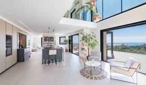 Venda Moradia Mandelieu-la-Napoule