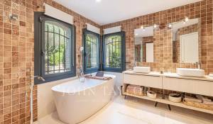 Venda Moradia Mandelieu-la-Napoule