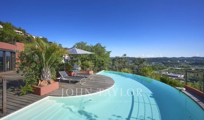 Venda Moradia Mandelieu-la-Napoule