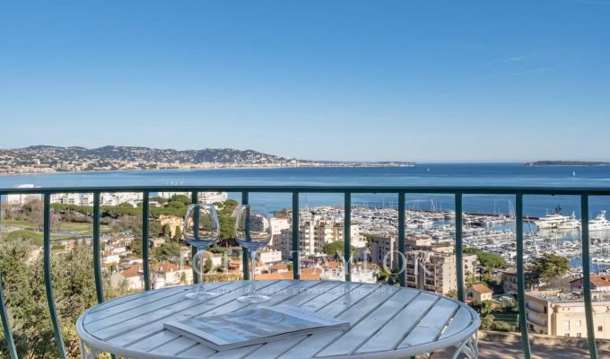 Venda Moradia Mandelieu-la-Napoule