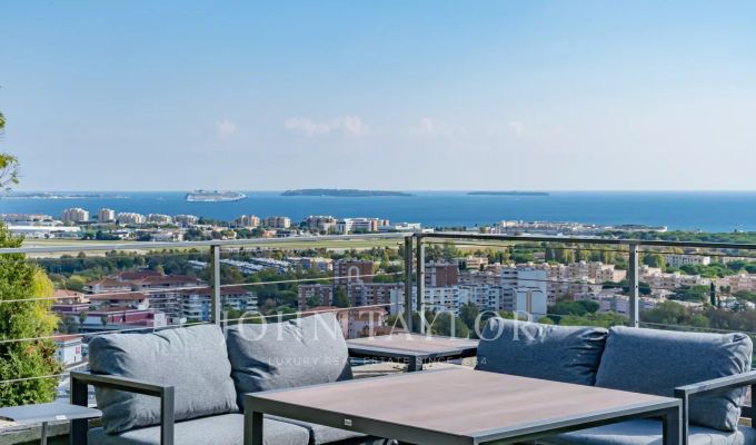 Venda Moradia Mandelieu-la-Napoule