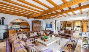 Venda Moradia Montreux