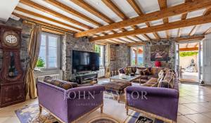 Venda Moradia Montreux