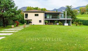 Venda Moradia Montreux