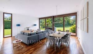 Venda Moradia Montreux