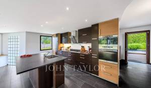 Venda Moradia Montreux