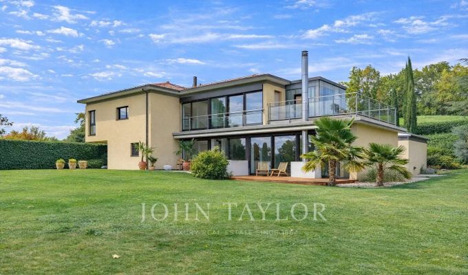 Venda Moradia Montreux