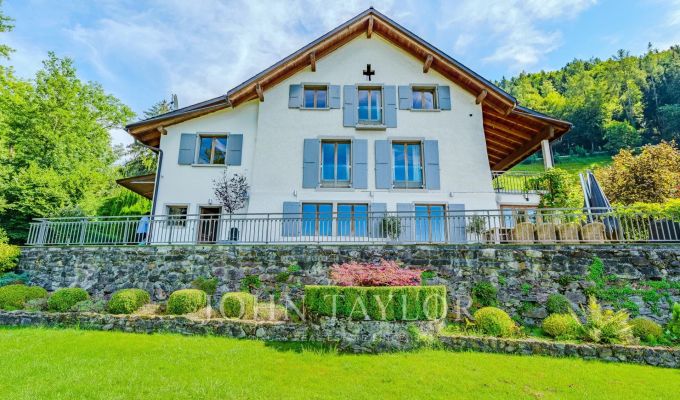 Venda Moradia Montreux