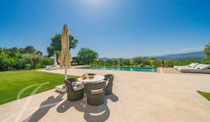 Venda Moradia Mougins