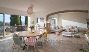 Venda Moradia Mougins