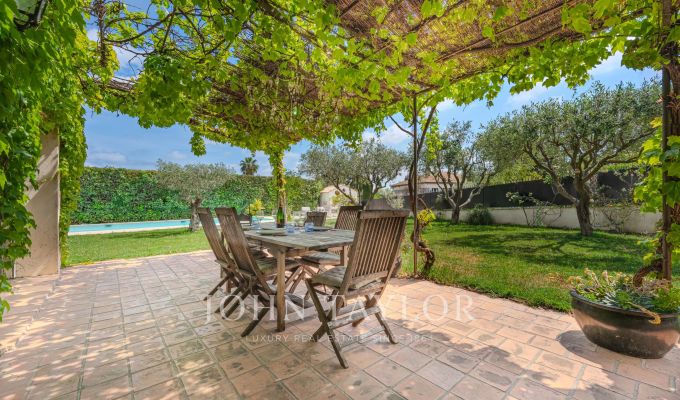 Venda Moradia Mougins
