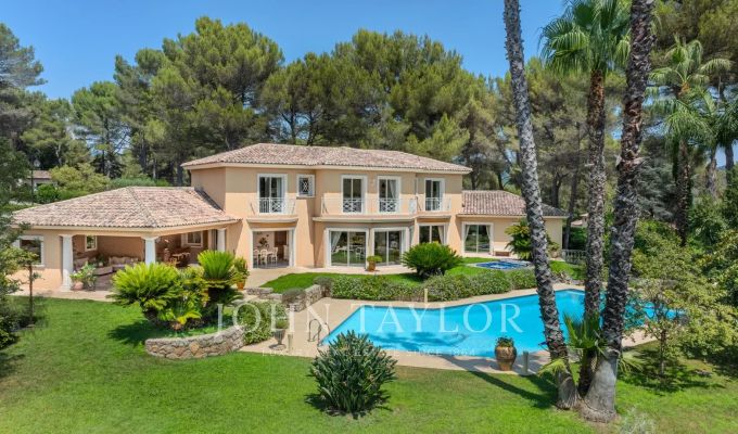 Venda Moradia Mougins