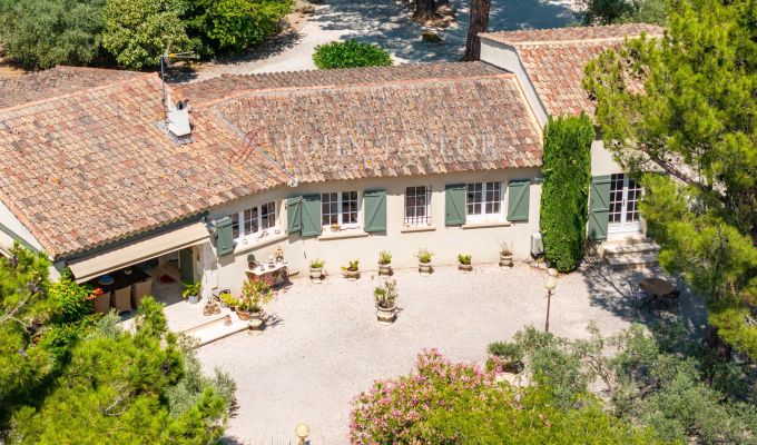 Venda Moradia Mouriès