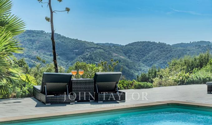 Venda Moradia Peymeinade