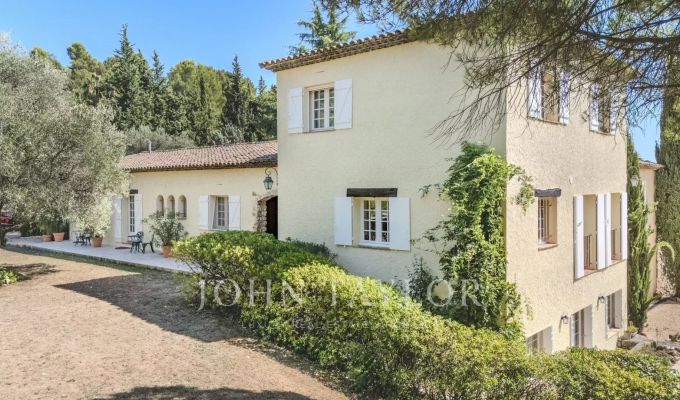 Venda Moradia Peymeinade