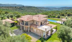 Venda Moradia Roquefort-les-Pins