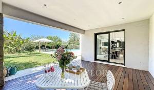 Venda Moradia Roquefort-les-Pins