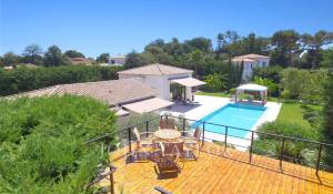 Venda Moradia Roquefort-les-Pins