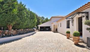 Venda Moradia Roquefort-les-Pins