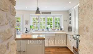 Venda Moradia Roquefort-les-Pins