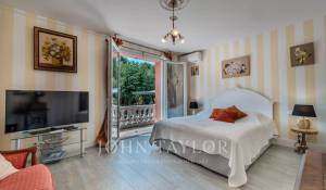 Venda Moradia Roquefort-les-Pins