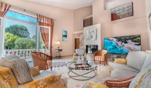 Venda Moradia Roquefort-les-Pins