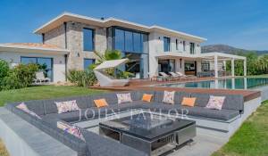 Venda Moradia Roquefort-les-Pins