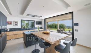 Venda Moradia Roquefort-les-Pins