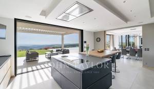 Venda Moradia Roquefort-les-Pins