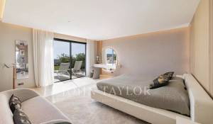 Venda Moradia Roquefort-les-Pins