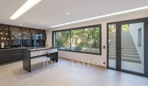 Venda Moradia Roquefort-les-Pins