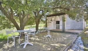 Venda Moradia Roquefort-les-Pins