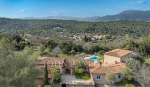 Venda Moradia Roquefort-les-Pins