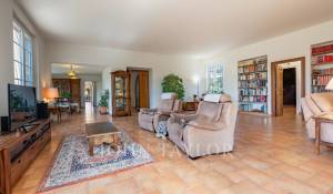 Venda Moradia Roquefort-les-Pins