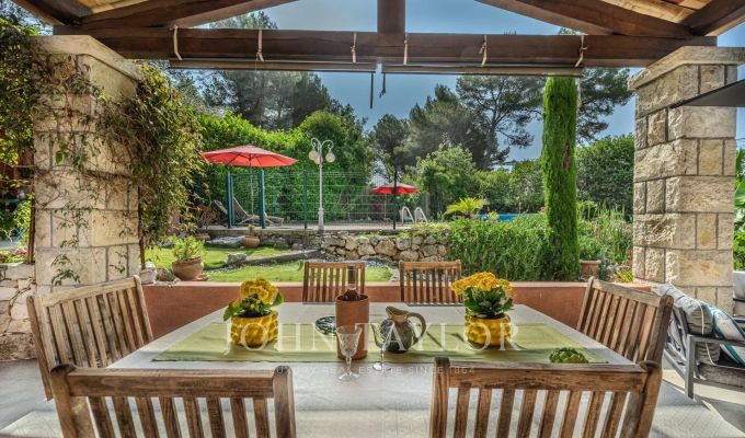 Venda Moradia Roquefort-les-Pins