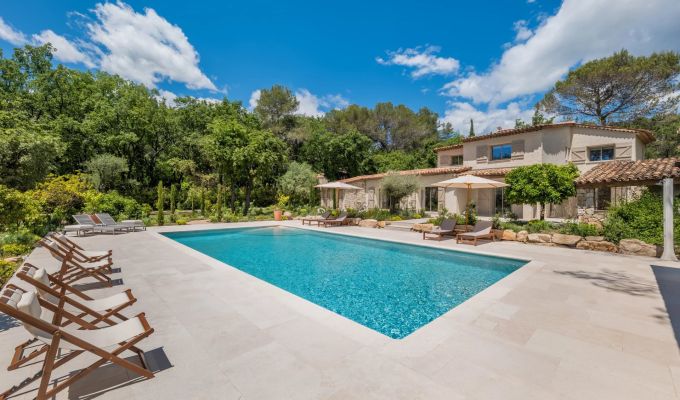 Venda Moradia Roquefort-les-Pins