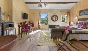 Venda Moradia Saint-Cyr-sur-Mer