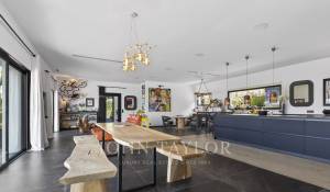 Venda Moradia Saint-Cyr-sur-Mer