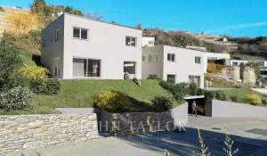 Venda Moradia Sion